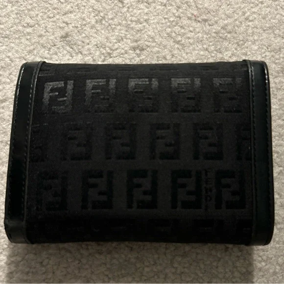 FENDI Y2K Black Zucchino Forever Continental Flap Compact Wallet Purse - Picture 2 of 16
